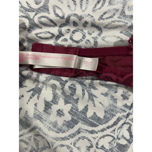 Victoria’s Secret pink pink lace underwire bra - Picture 7 of 10